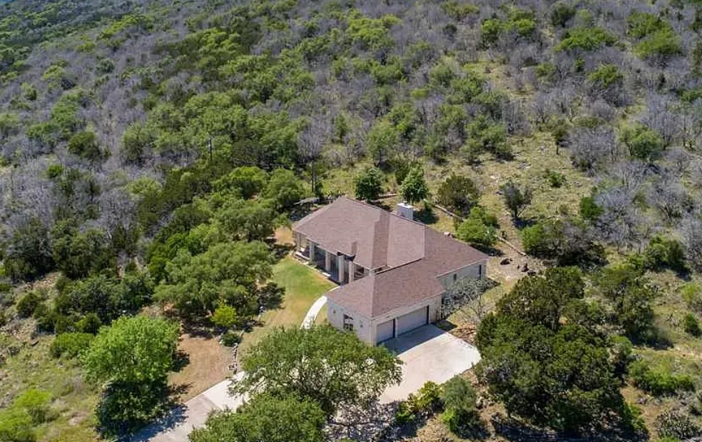 330 Juniper Trail Kingsland, TX 78639