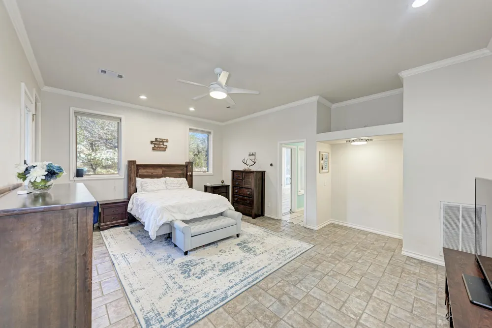 330 Juniper Trail Kingsland, TX 78639