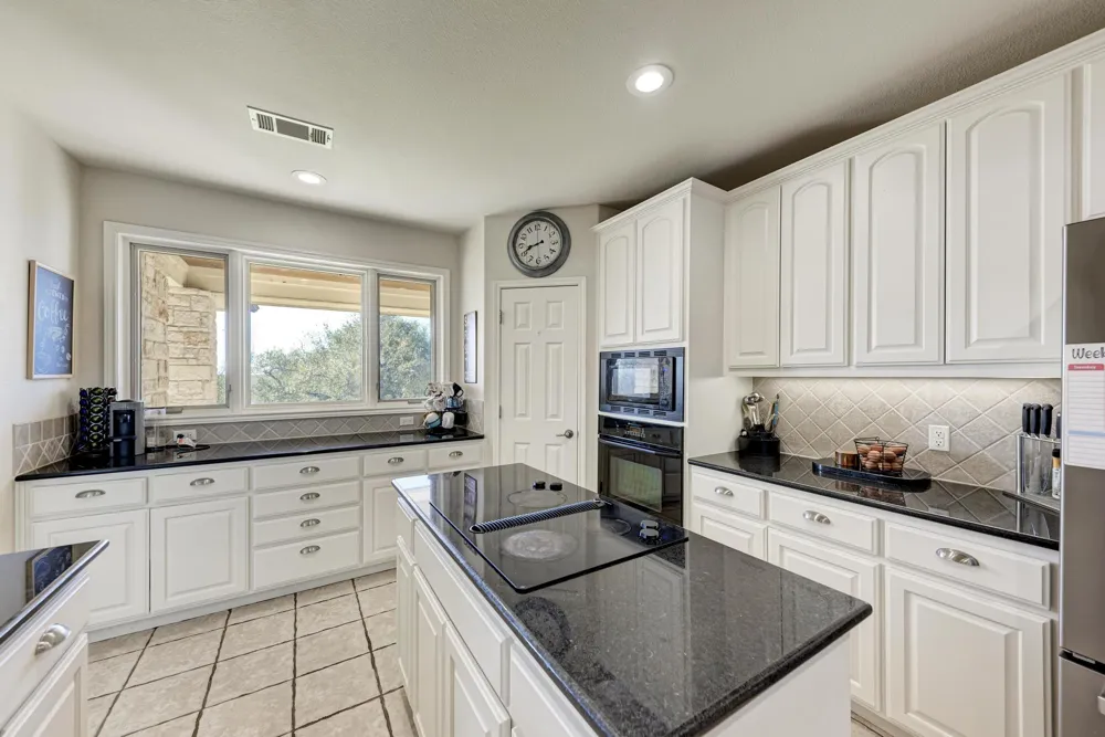 330 Juniper Trail Kingsland, TX 78639