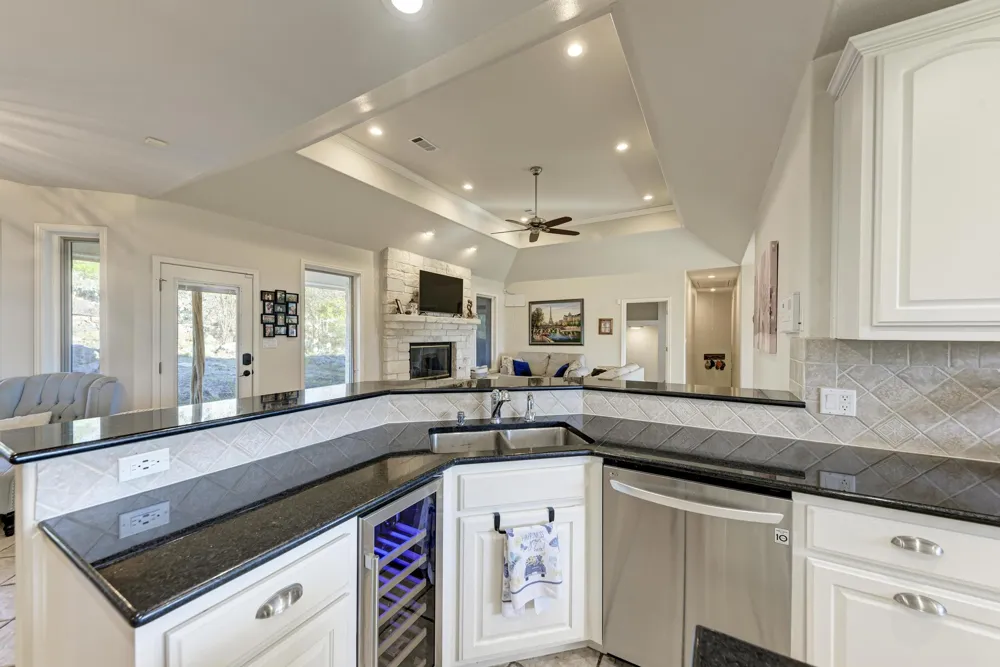 330 Juniper Trail Kingsland, TX 78639