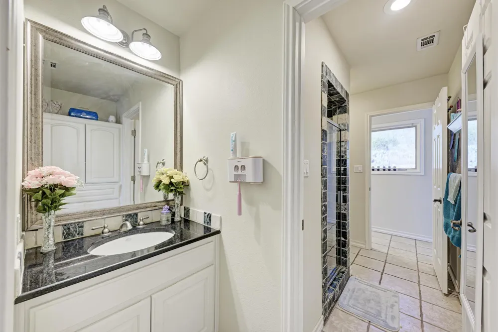 330 Juniper Trail Kingsland, TX 78639