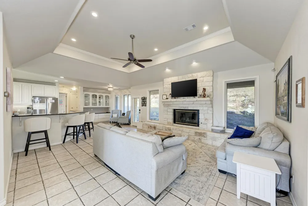 330 Juniper Trail Kingsland, TX 78639