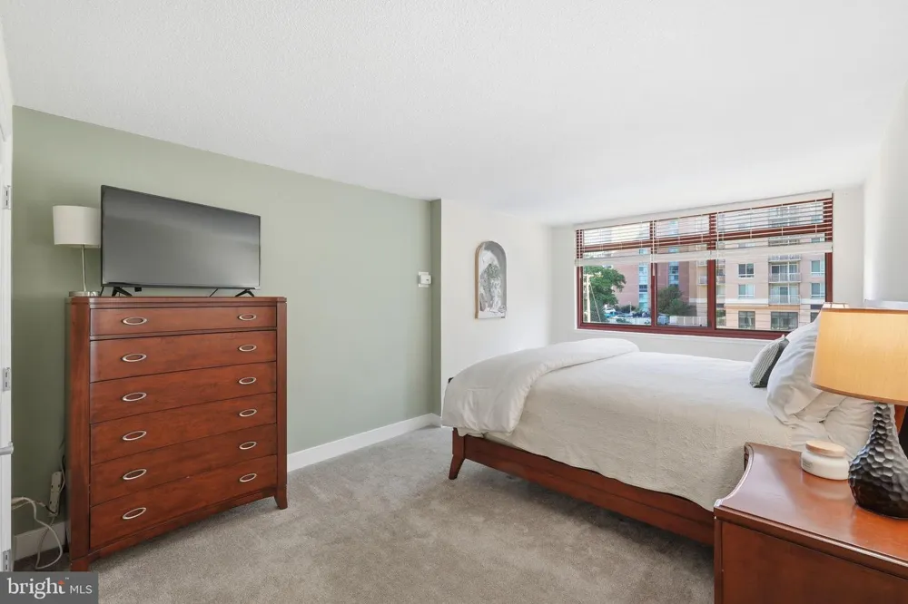 1220 BLAIR MILL ROAD #210 Silver Spring, MD 20910