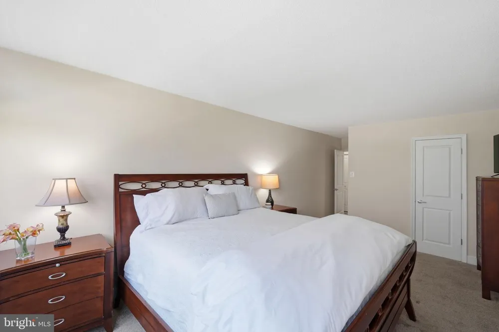1220 BLAIR MILL ROAD #210 Silver Spring, MD 20910
