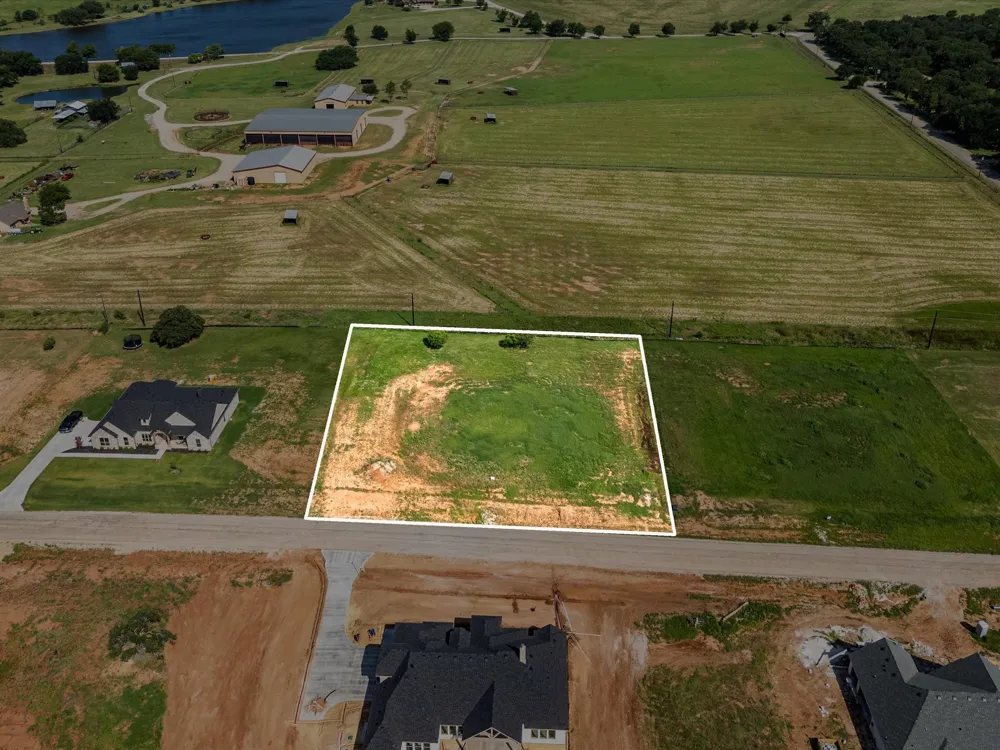 1008 Brock Heights Court Weatherford, TX 76087