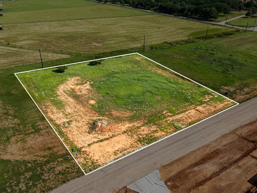 1008 Brock Heights Court Weatherford, TX 76087