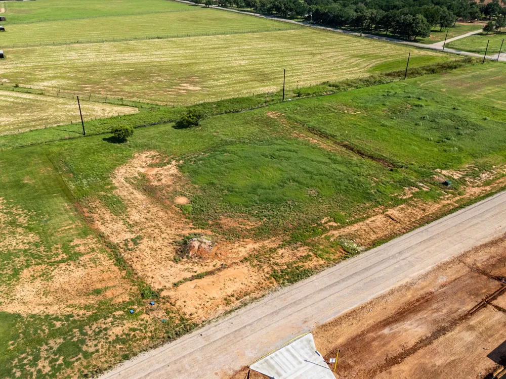 1008 Brock Heights Court Weatherford, TX 76087