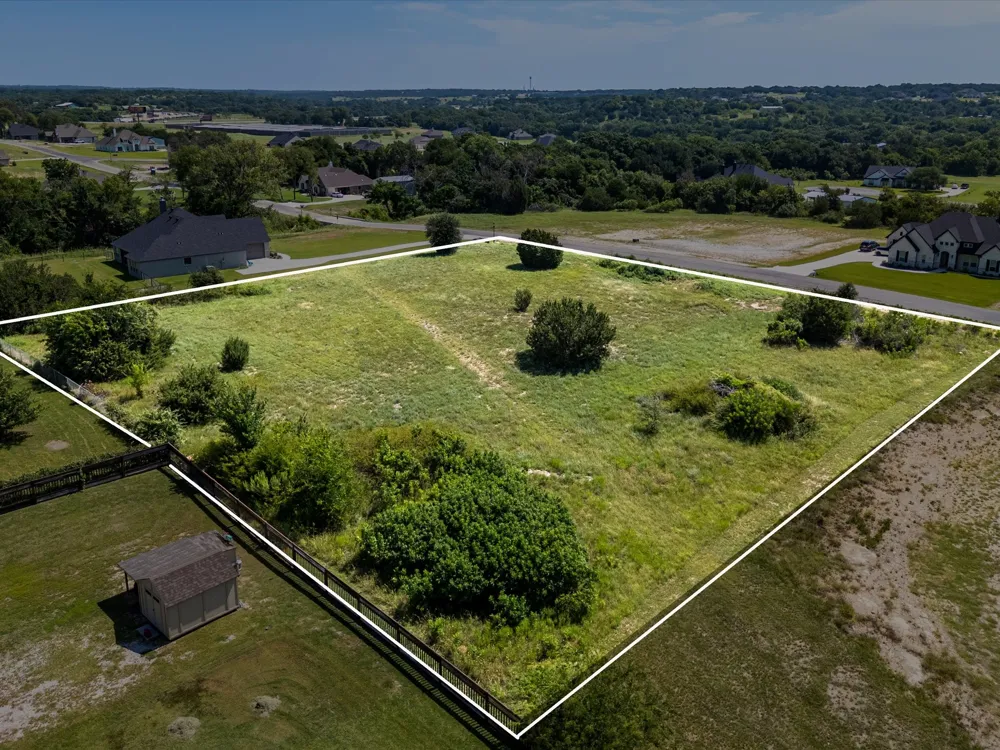 1028 Kessler Road Weatherford, TX 76087