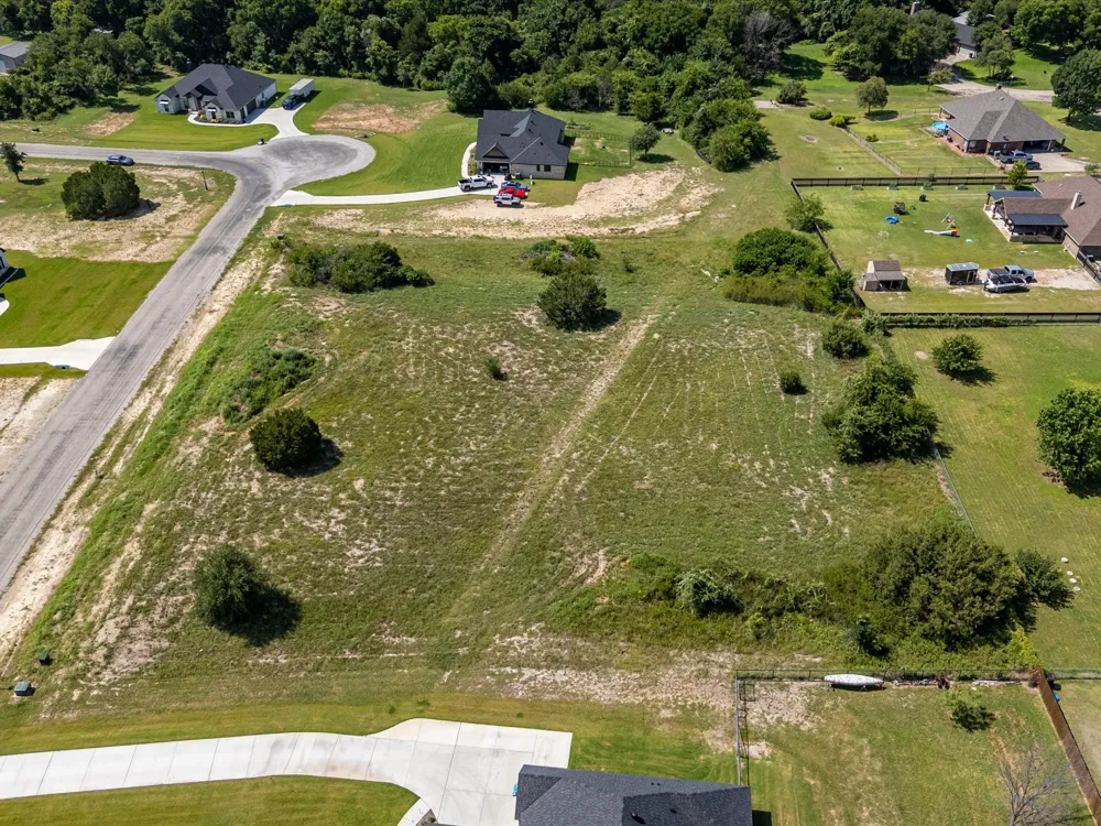 1028 Kessler Road Weatherford, TX 76087