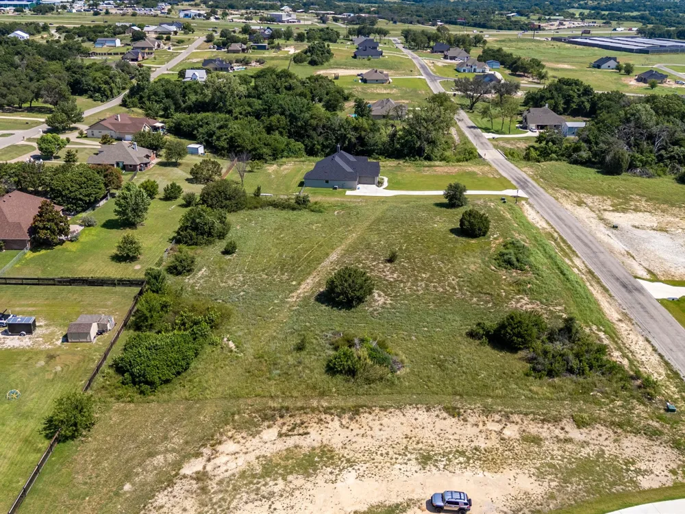 1028 Kessler Road Weatherford, TX 76087