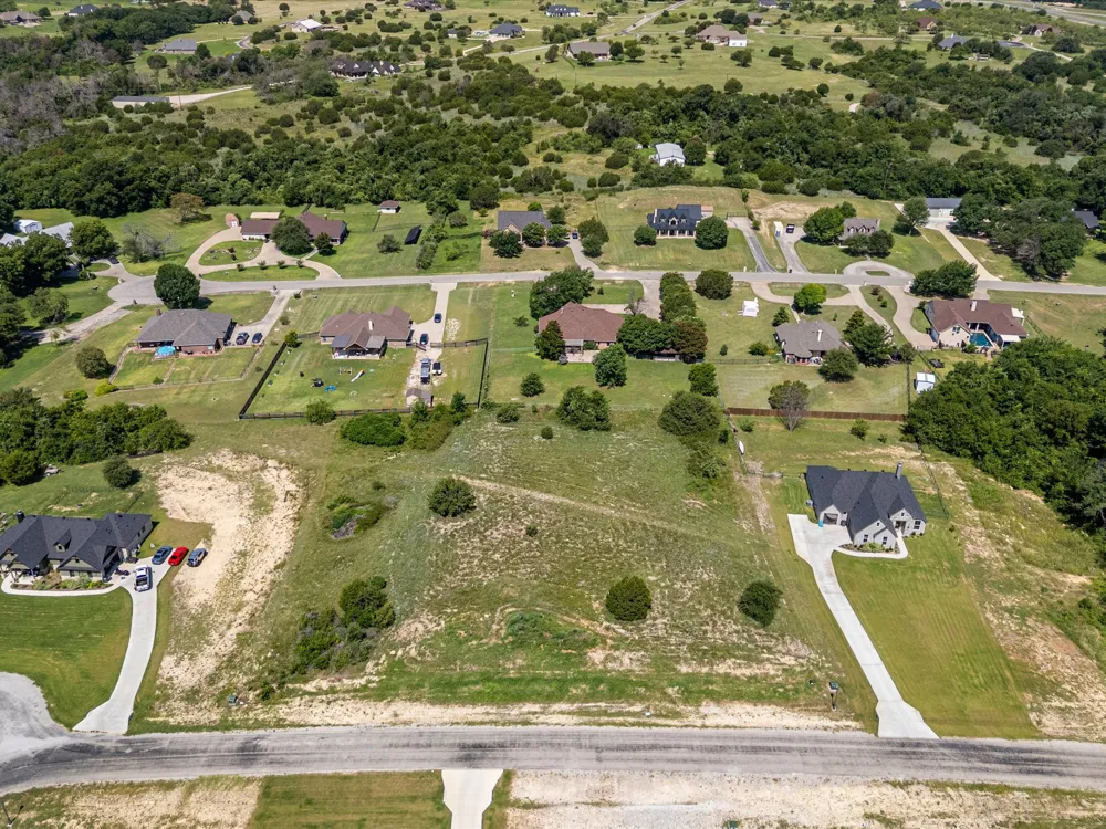 1028 Kessler Road Weatherford, TX 76087