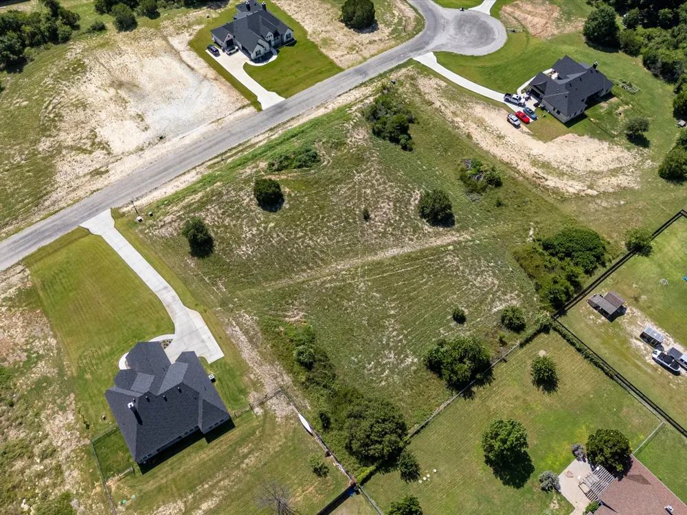 1028 Kessler Road Weatherford, TX 76087