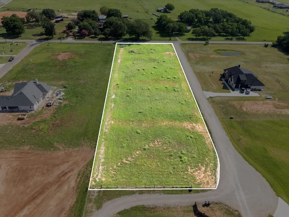 100 Eagle Rock Court Weatherford, TX 76087