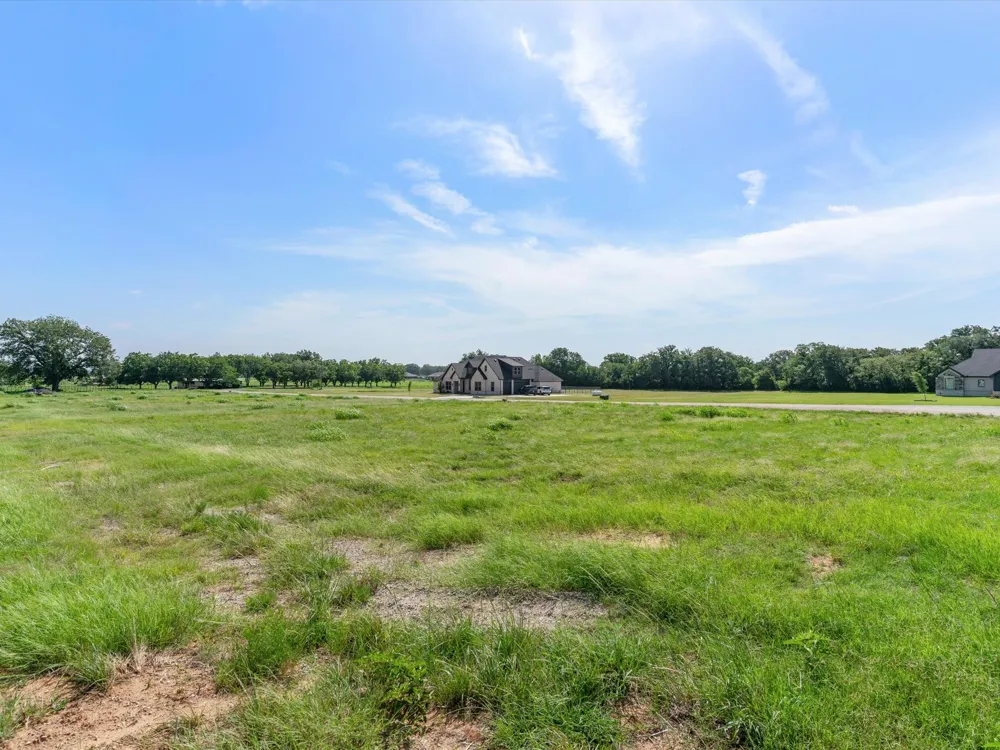 100 Eagle Rock Court Weatherford, TX 76087