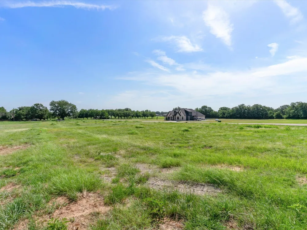 100 Eagle Rock Court Weatherford, TX 76087