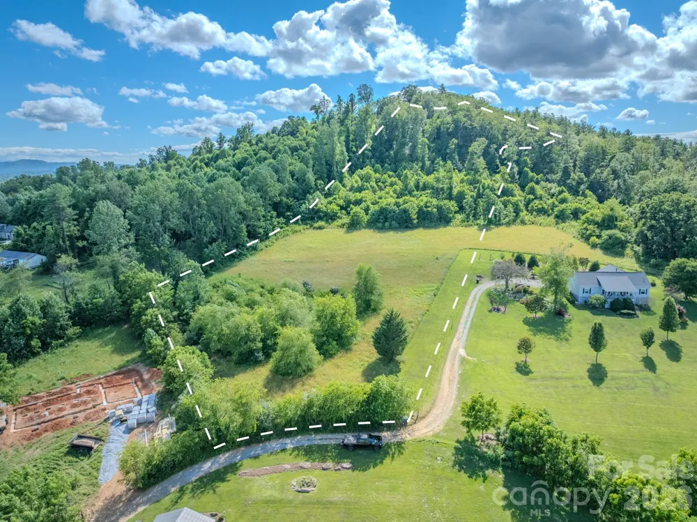 000 Rocky Hill Drive #5 & 7 Hendersonville, NC 28792