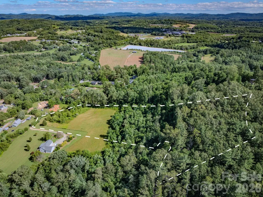 000 Rocky Hill Drive #5 & 7 Hendersonville, NC 28792