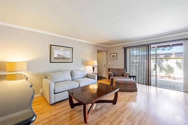 500 W Middlefield Road #98 Mountain View, CA 94043