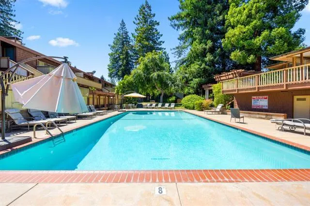 500 W Middlefield Road #98 Mountain View, CA 94043