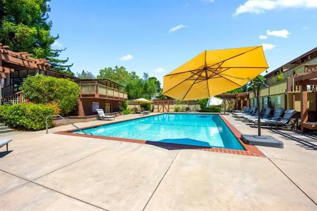 500 W Middlefield Road #98 Mountain View, CA 94043