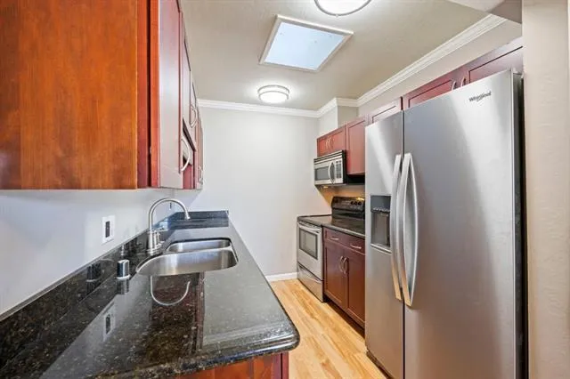 500 W Middlefield Road #98 Mountain View, CA 94043
