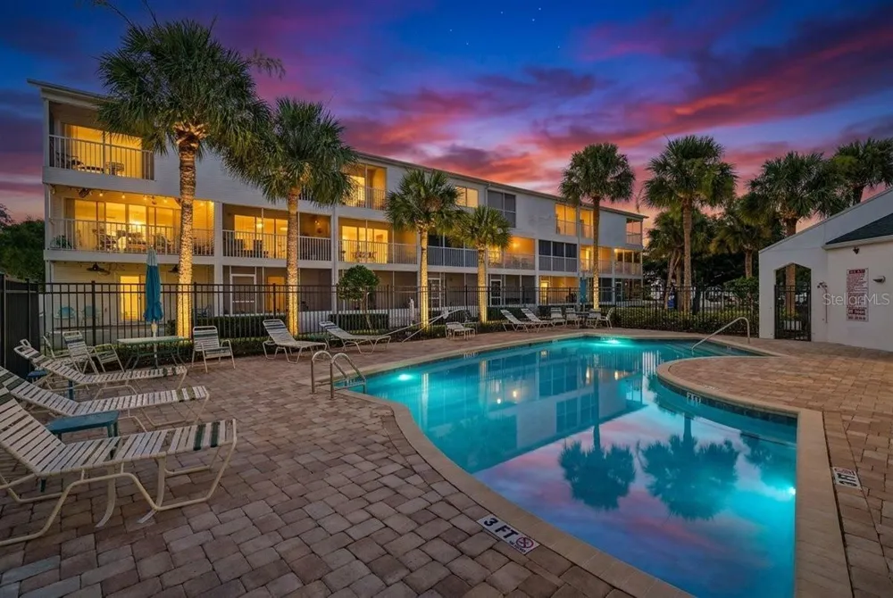 14846 SEMINOLE TRAIL Seminole, FL 33776