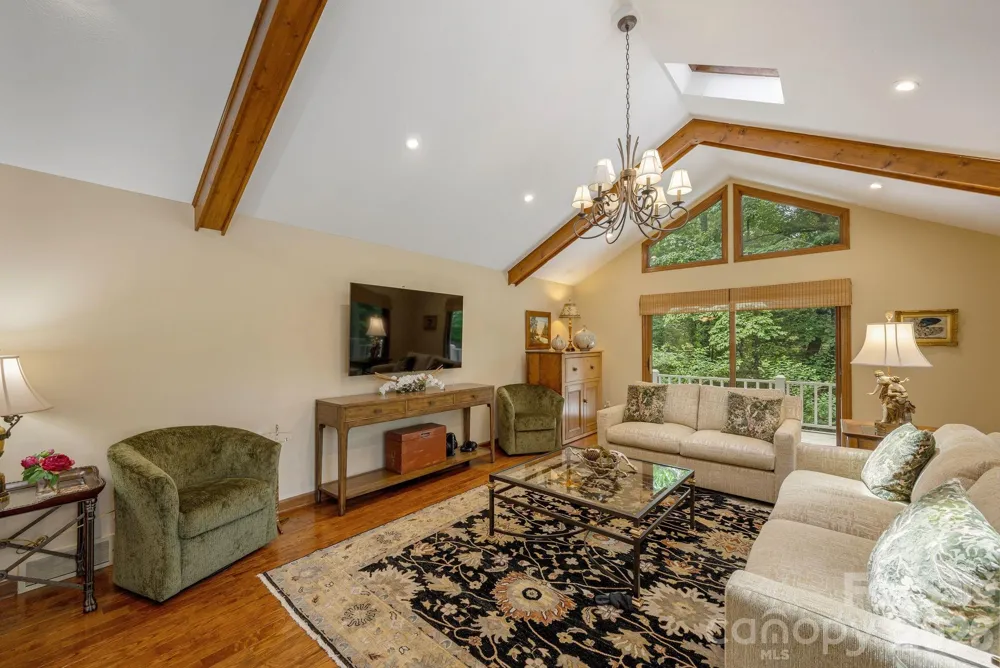 117 Tarnhill Drive Flat Rock, NC 28731