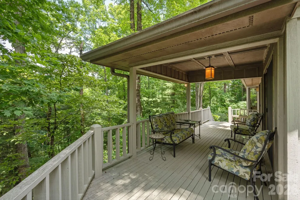 117 Tarnhill Drive Flat Rock, NC 28731