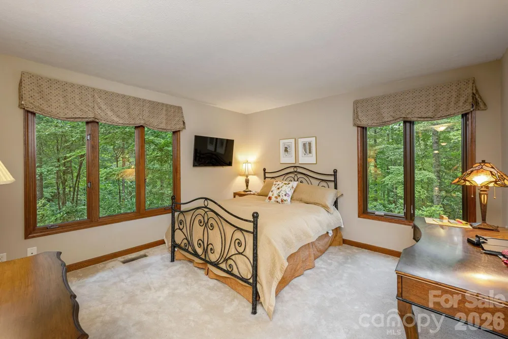 117 Tarnhill Drive Flat Rock, NC 28731