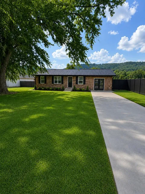 73 Hill Circle
