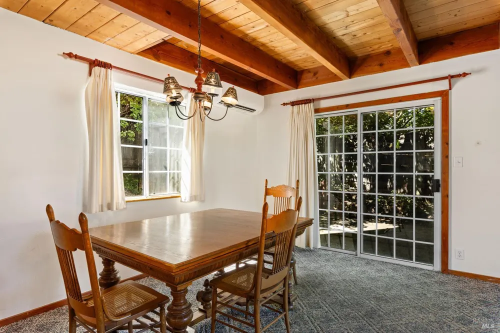 287 Forest Drive Lakeport, CA 95453