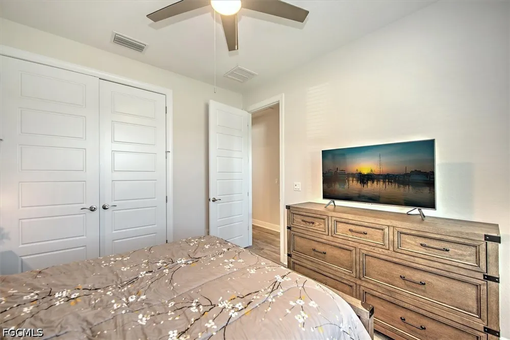 SW 4th Lane Cape Coral, FL 33991