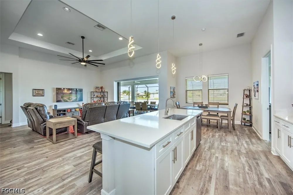 SW 4th Lane Cape Coral, FL 33991