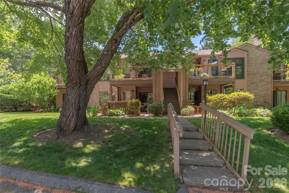 33 Ravencroft Lane #E33 Asheville, NC 28803