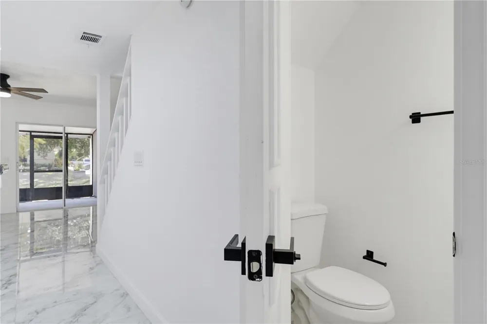 6661 121ST AVENUE #G Largo, FL 33773