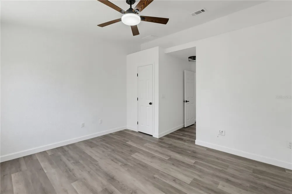 6661 121ST AVENUE #G Largo, FL 33773