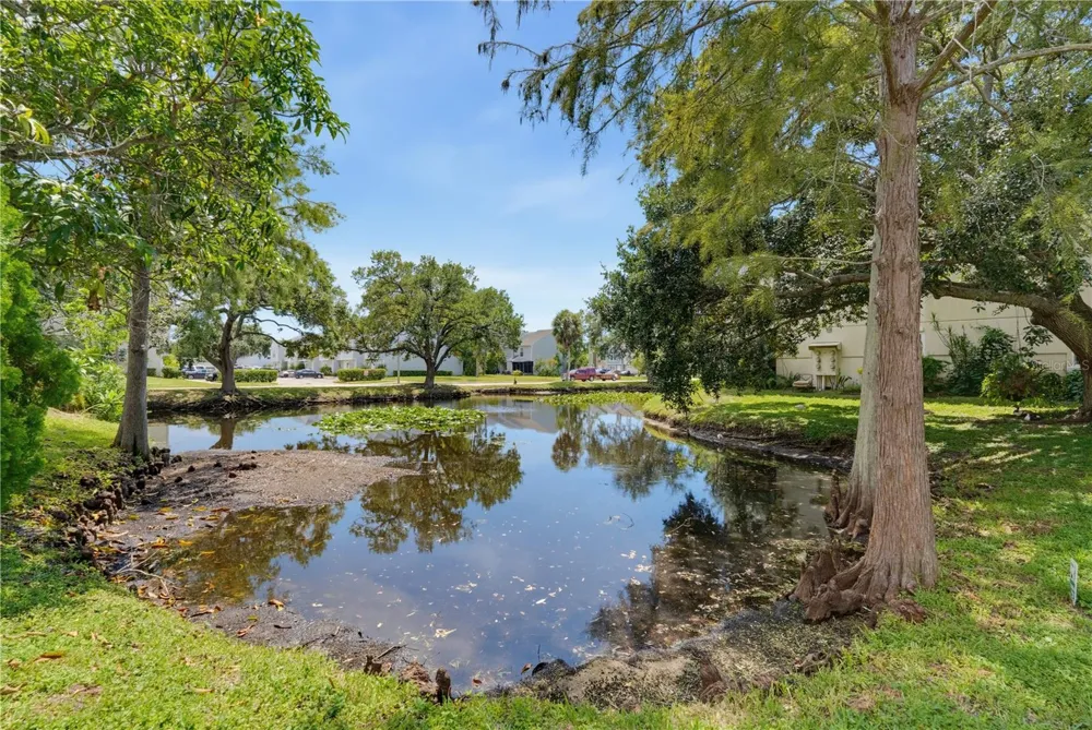 6661 121ST AVENUE #G Largo, FL 33773