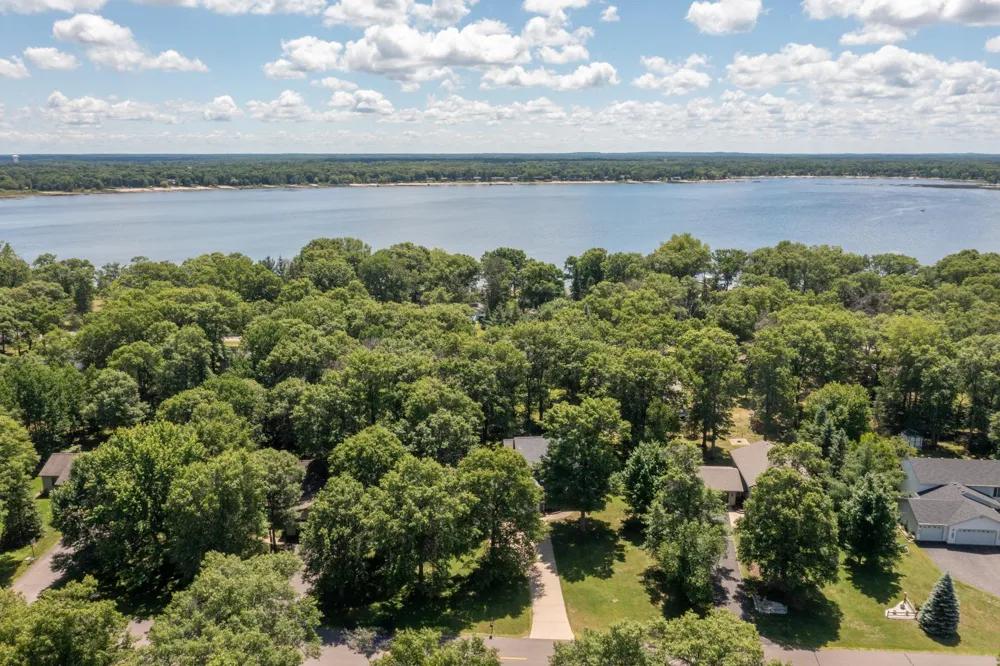 14434 Cottage Grove Drive Baxter, MN 56425