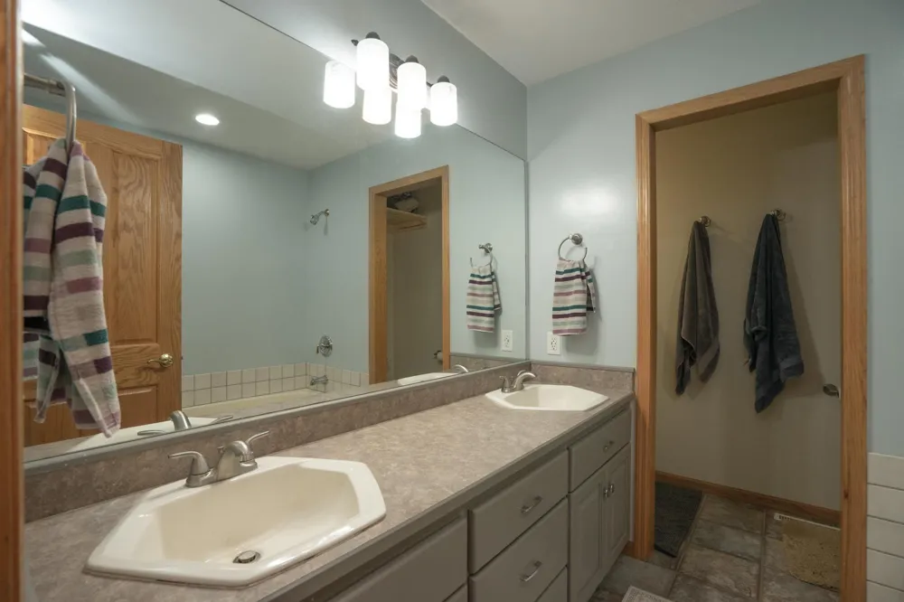 14434 Cottage Grove Drive Baxter, MN 56425