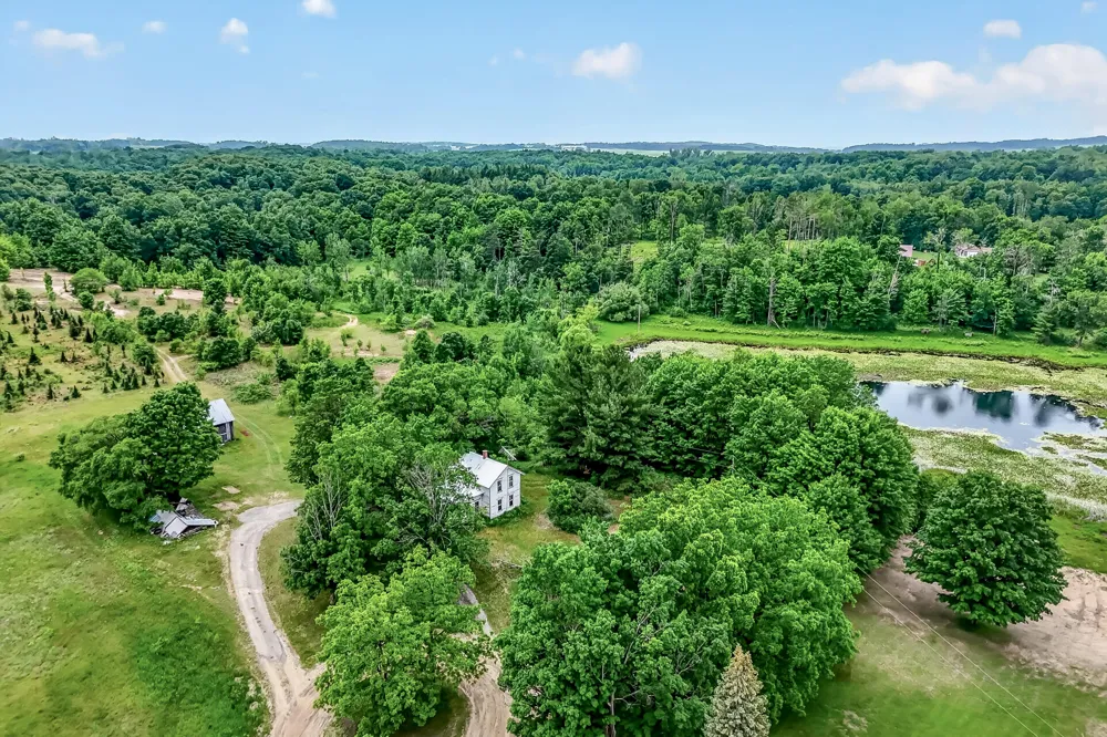 1085 S 96th Avenue Shelby, MI 49455