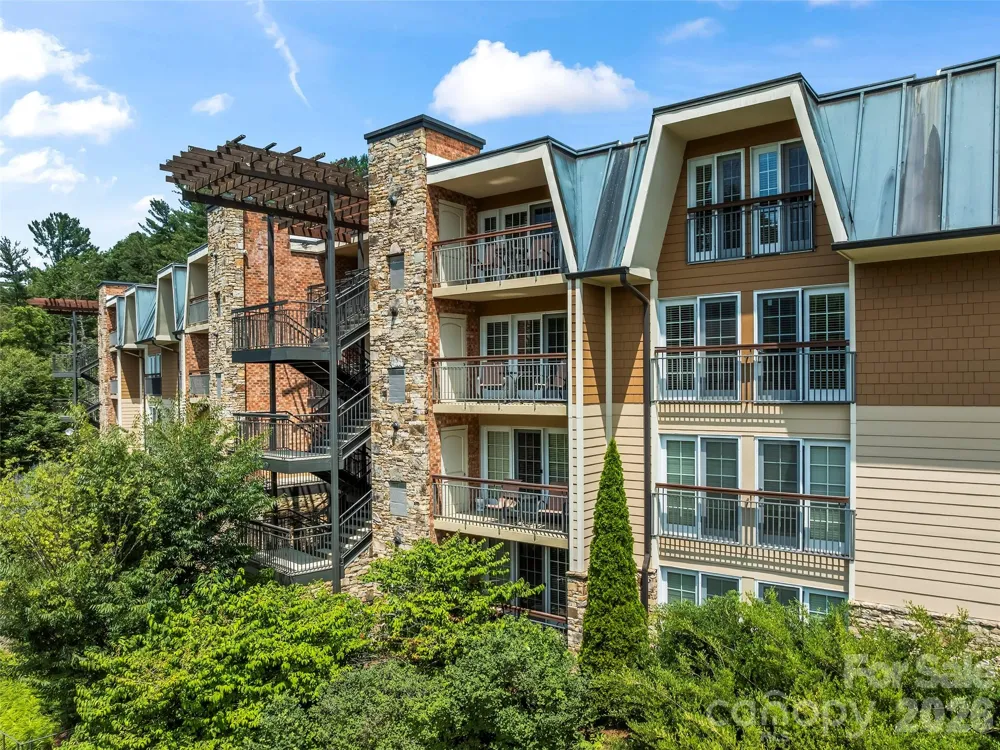310 Bowling Park Road Asheville, NC 28803