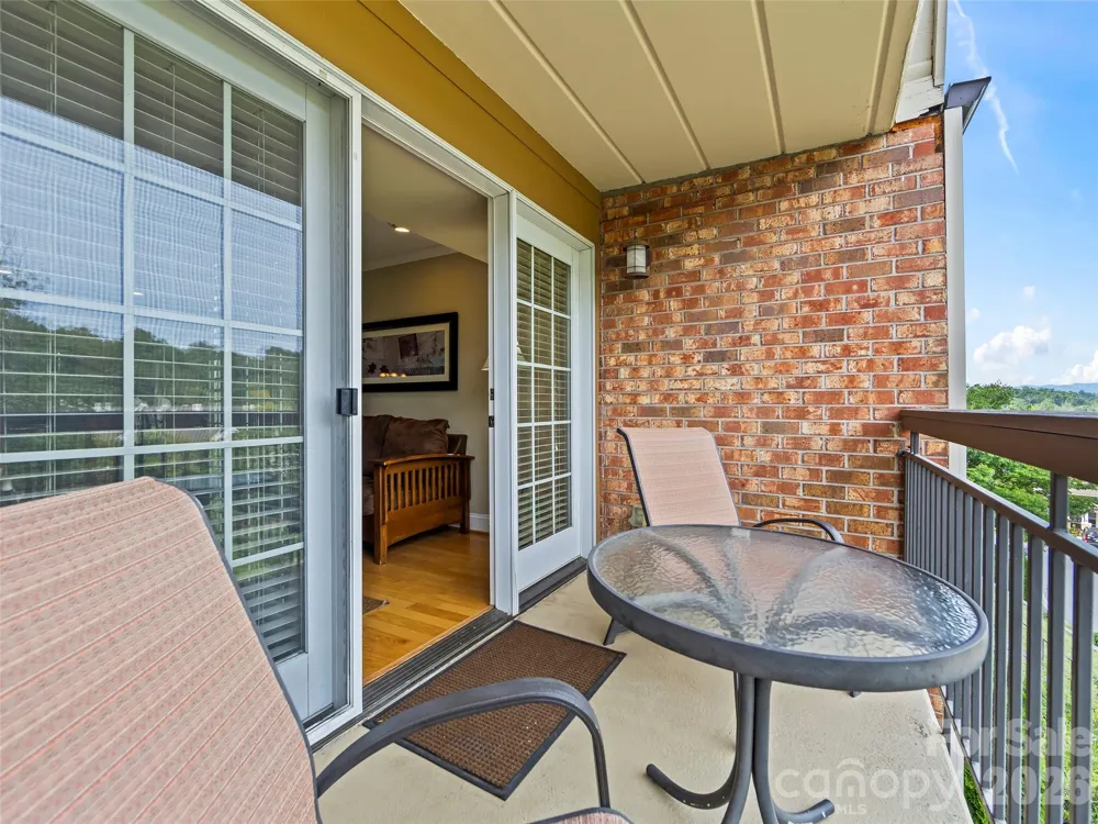 310 Bowling Park Road Asheville, NC 28803