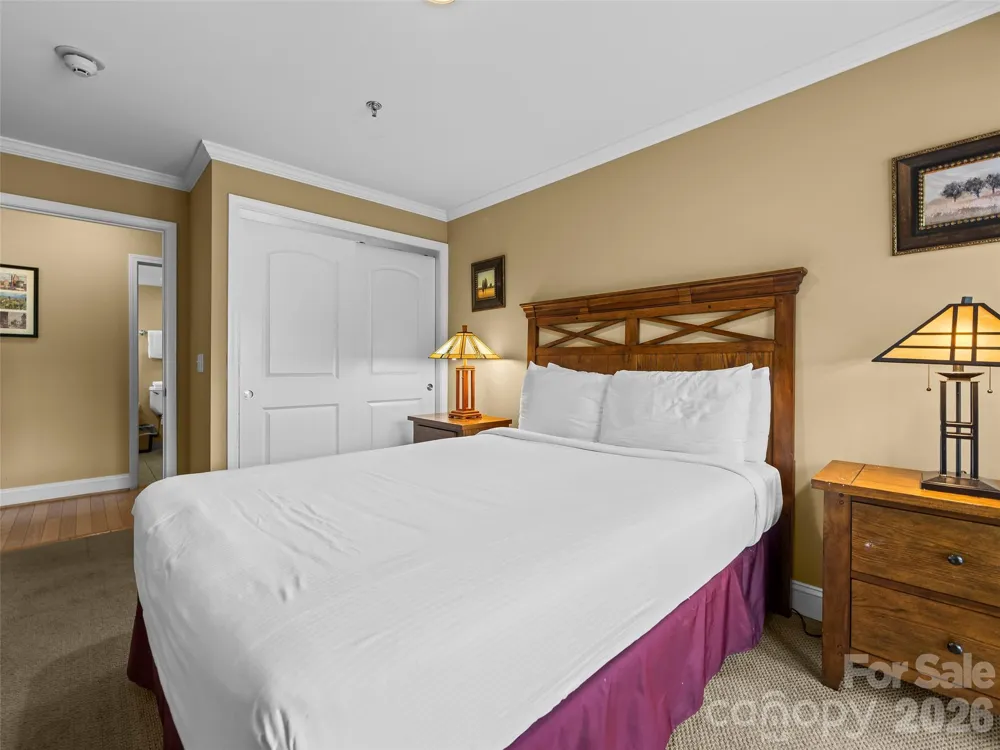 310 Bowling Park Road Asheville, NC 28803