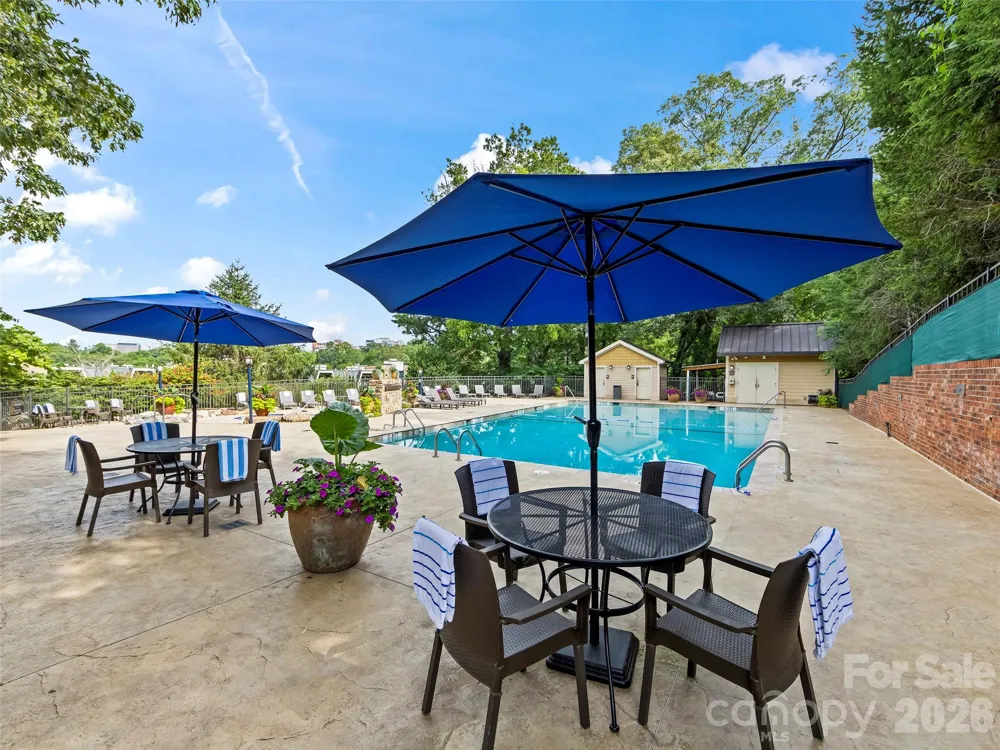 310 Bowling Park Road Asheville, NC 28803