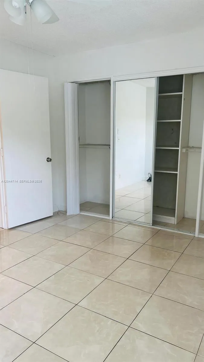 7394 NW 34th St Lauderhill, FL 33319