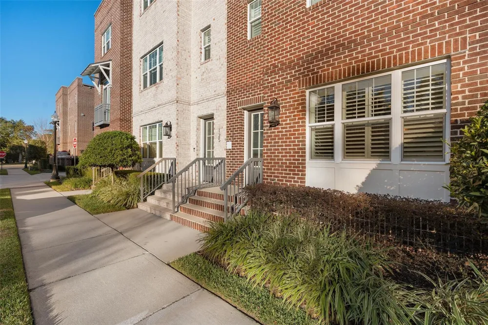 129 S PARK AVENUE #8E Winter Garden, FL 34787