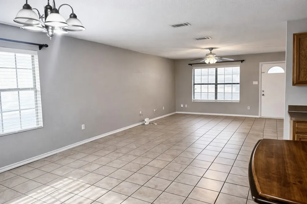 914 Catherine Street Terrell, TX 75160