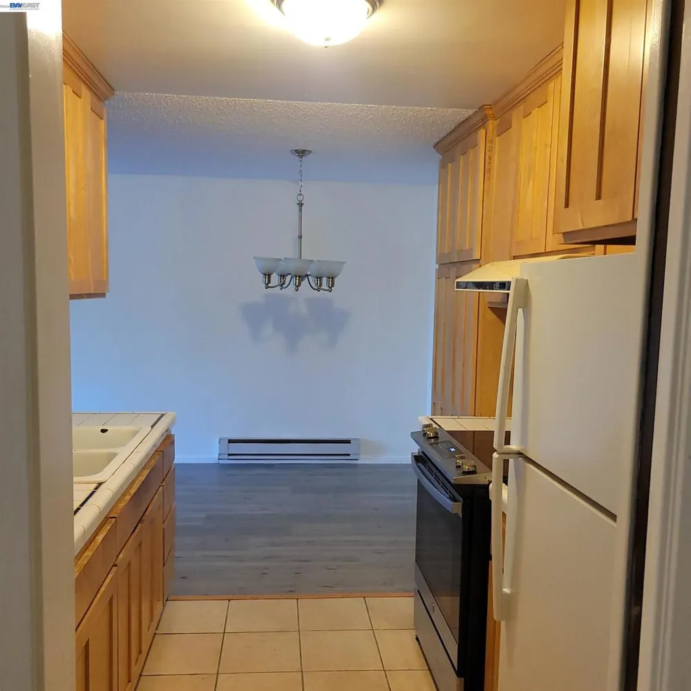 1321 Webster St Alameda, CA 94501