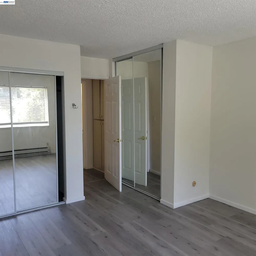 1321 Webster St Alameda, CA 94501