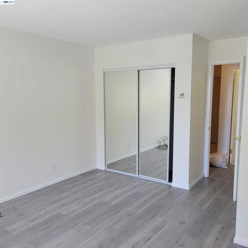 1321 Webster St Alameda, CA 94501